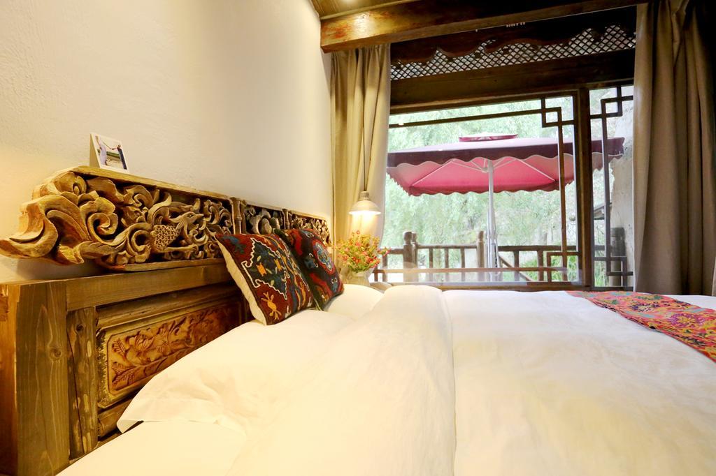 Shangri-La Mid - Mountain Homestay Exteriér fotografie