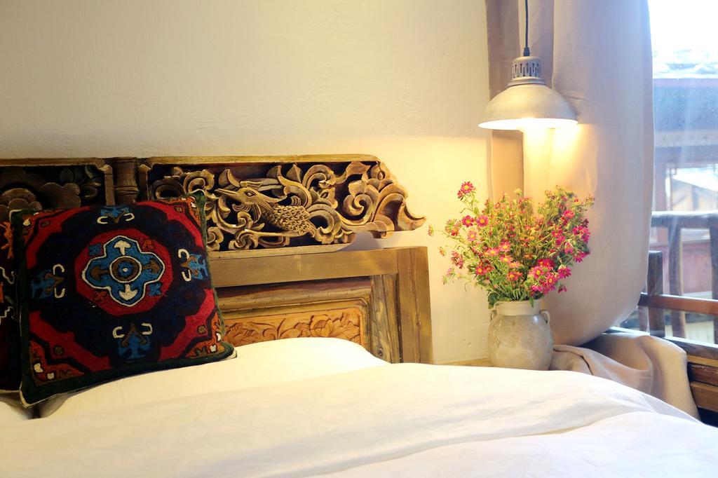 Shangri-La Mid - Mountain Homestay Exteriér fotografie