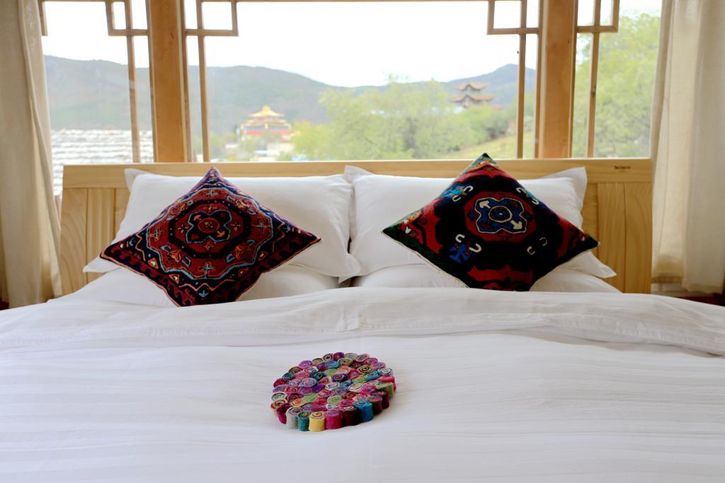 Shangri-La Mid - Mountain Homestay Exteriér fotografie