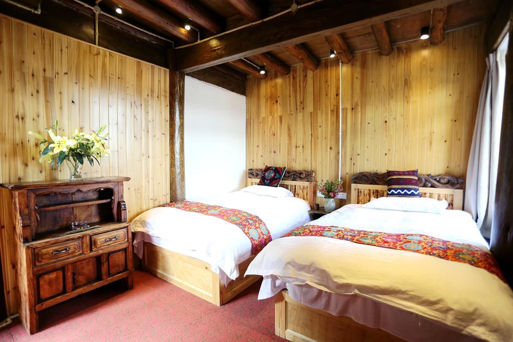 Shangri-La Mid - Mountain Homestay Exteriér fotografie